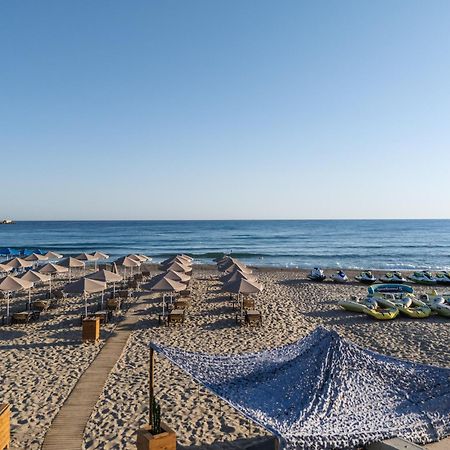 Steris Elegant Beach Hotel & Apartments 레팀노 외부 사진