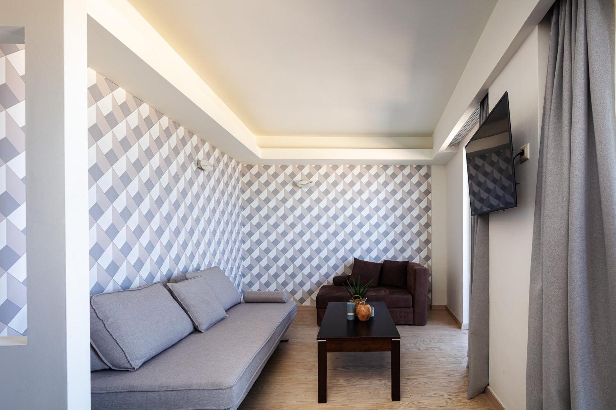 Steris Elegant Beach Hotel & Apartments 레팀노 외부 사진