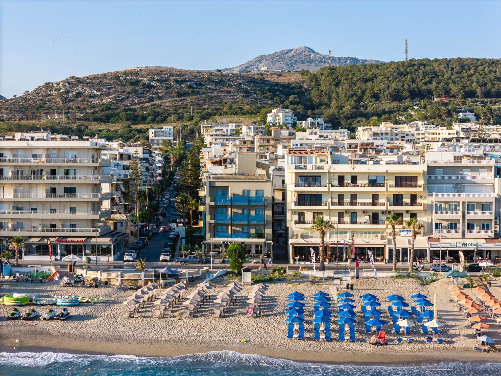 Steris Elegant Beach Hotel & Apartments 레팀노 외부 사진