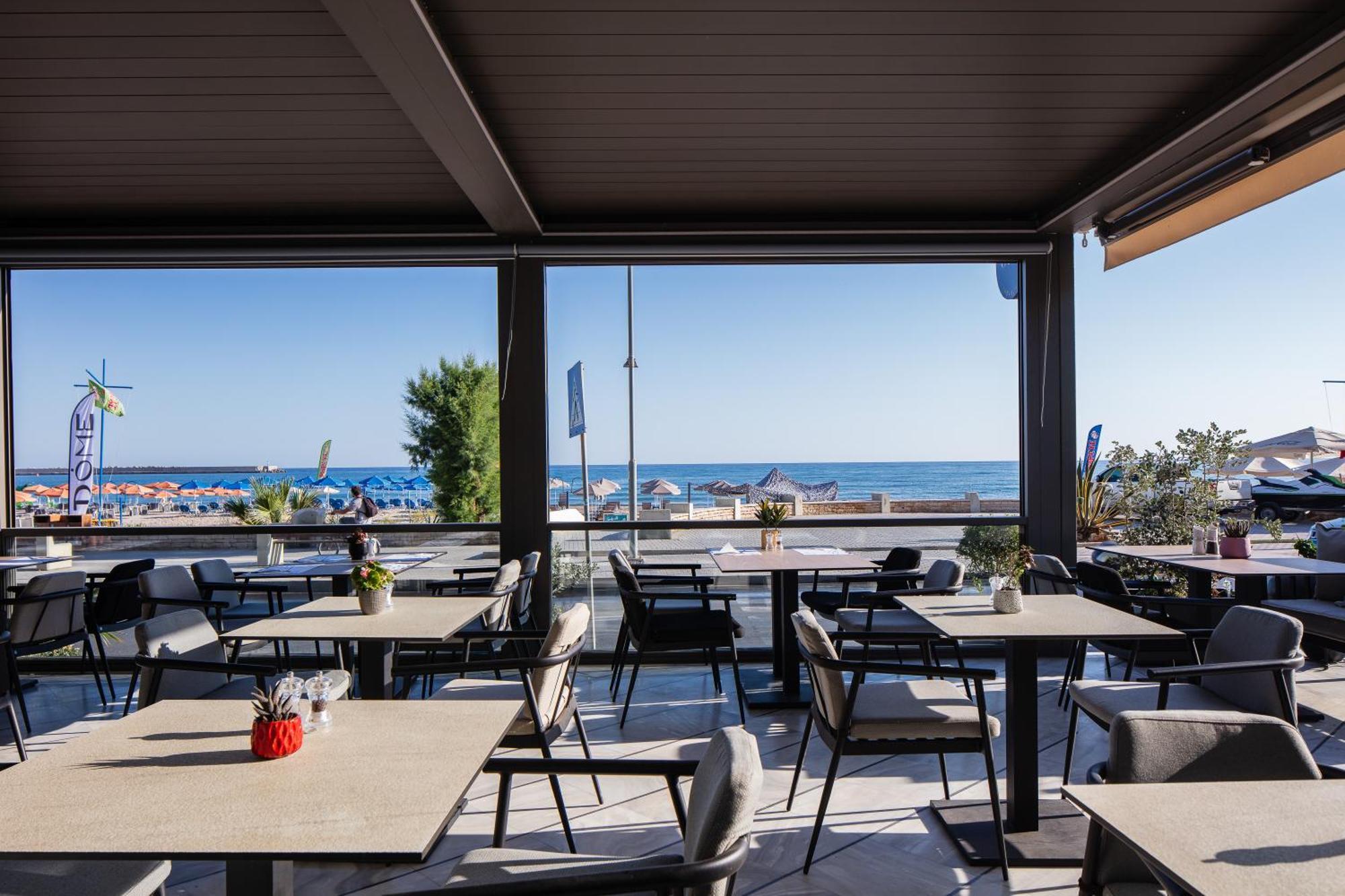 Steris Elegant Beach Hotel & Apartments 레팀노 외부 사진